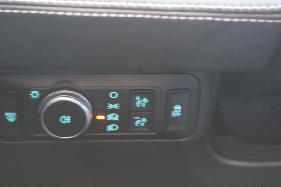 Ford Mustang Mach-E RWD 75 kWh | Full Leder | 113000 km!