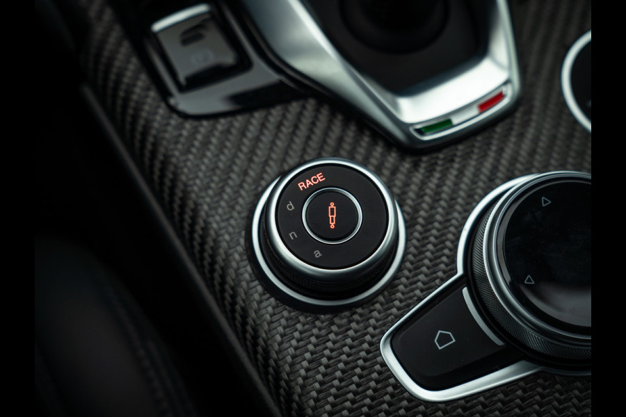 Alfa Romeo Giulia 2.9 V6 Quadrifoglio MY25 | Harman/Kardon | Adapt. cruise | Facelift | CarPlay