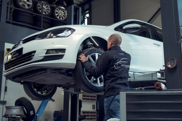 Kia Picanto 1.0 CVVT ComfortLine / ALL-Season / Airco / DAB / 1e Eigenaar / NED-Picanto / Nieuwe APK + Remblokken / Elec-PAkket