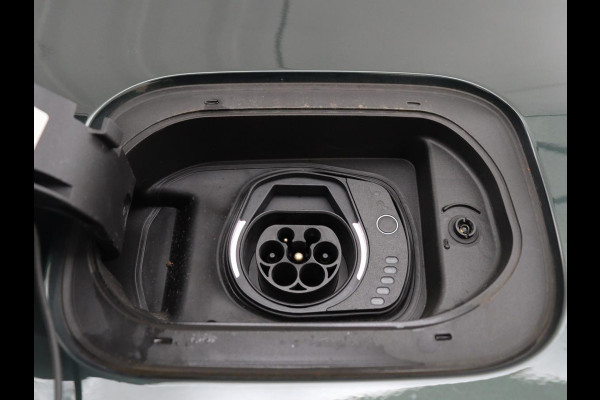 Jeep Compass 4xe 190 Plug-in Electric Limited | Panoramadak | Leder | Trekhaak | Stoelverwarming | 19'' | Carplay | Camera | Adaptive cruise | Navigatie | Full LED | PHEV