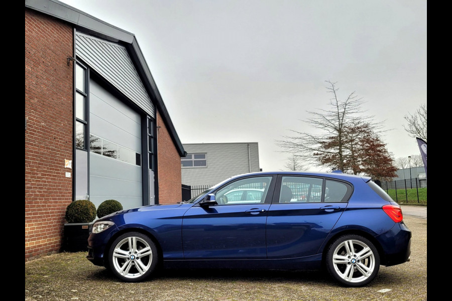 BMW 1-serie 116i Executive, Sport-stoelen, Nieuwe Vanos! (€1300,-)