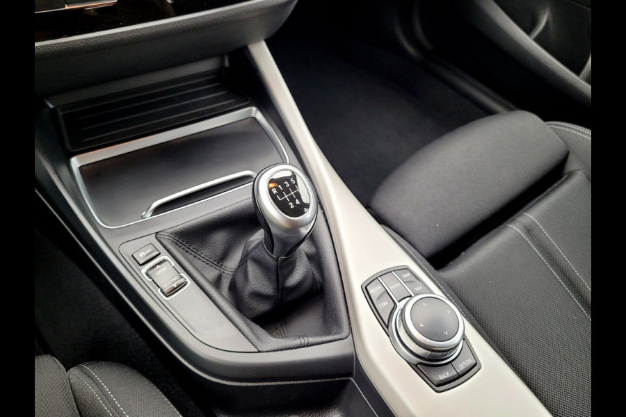 BMW 1-serie 116i Executive, Sport-stoelen, Nieuwe Vanos! (€1300,-)