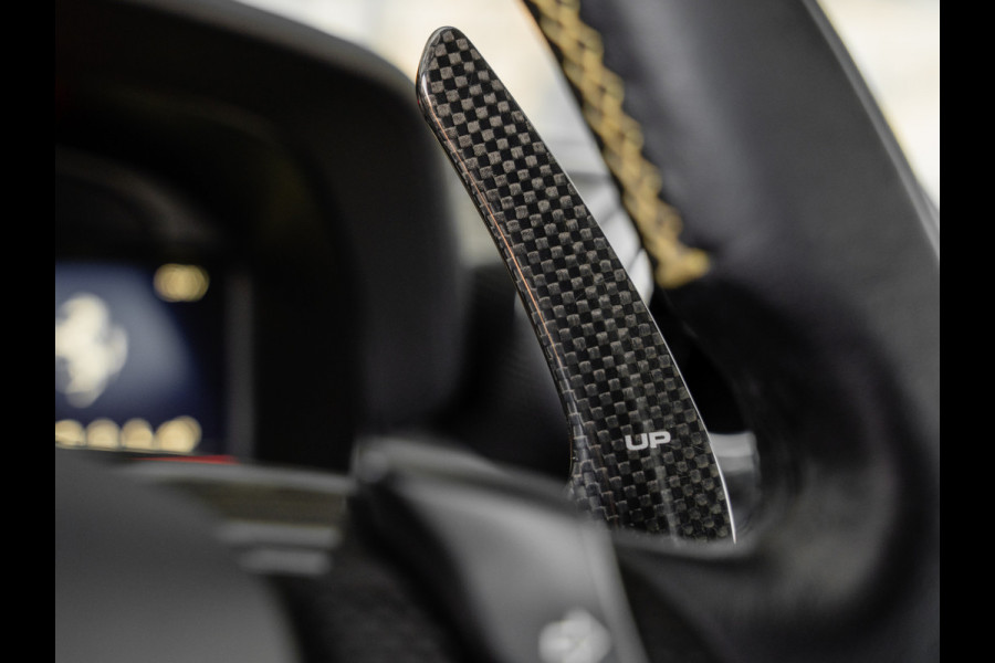 Ferrari F8 Tributo 3.9 V8 HELE | Carbon velgen | Pass. display | Lift | Daytona racing seats