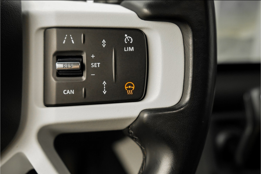 Land Rover Defender 110 2.0 P400e Pano HUD ACC Stuur & Stoelverw