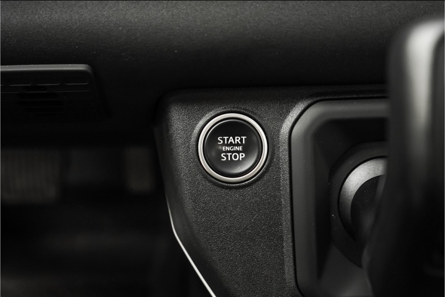 Land Rover Defender 110 2.0 P400e Pano HUD ACC Stuur & Stoelverw