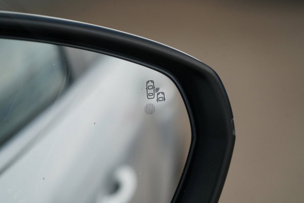 Citroën C5 Aircross 1.6 Plug-in Hybrid 225 Shine / Camera / Trekhaak / Side Assist / Navi / Stoelverw.