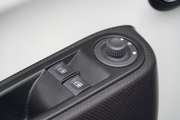 Renault Twingo Z.E. R80 E-Tech Equilibre 22 kWh / SOH 96% / 22dkm NAP / 1e Eigenaar / Climate