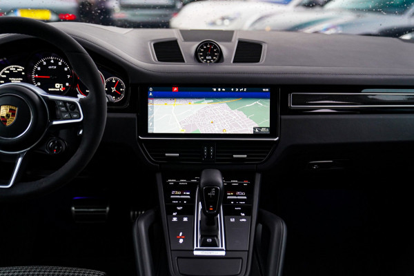 Porsche Cayenne Coupé 4.0 GTS | Carbon | 360 Camera | Head Up Display | Lightweight | Sport Chrono