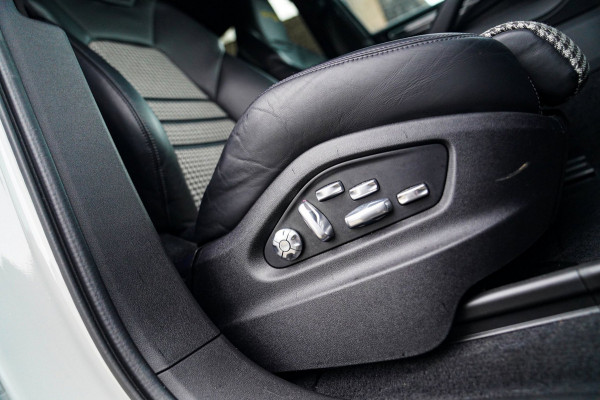 Porsche Cayenne Coupé 4.0 GTS | Carbon | 360 Camera | Head Up Display | Lightweight | Sport Chrono