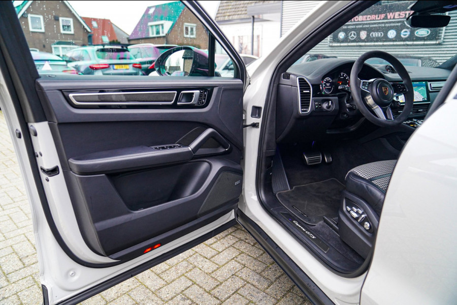 Porsche Cayenne Coupé 4.0 GTS | Carbon | 360 Camera | Head Up Display | Lightweight | Sport Chrono