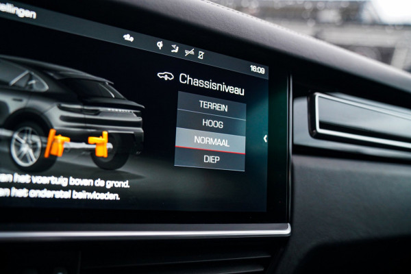 Porsche Cayenne Coupé 4.0 GTS | Carbon | 360 Camera | Head Up Display | Lightweight | Sport Chrono