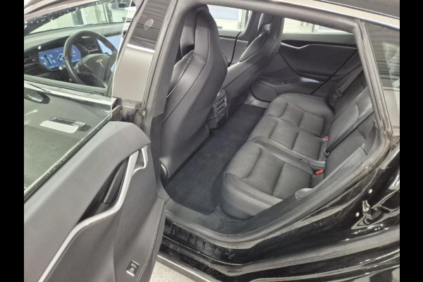 Tesla Model S 75D Base Pano Leder