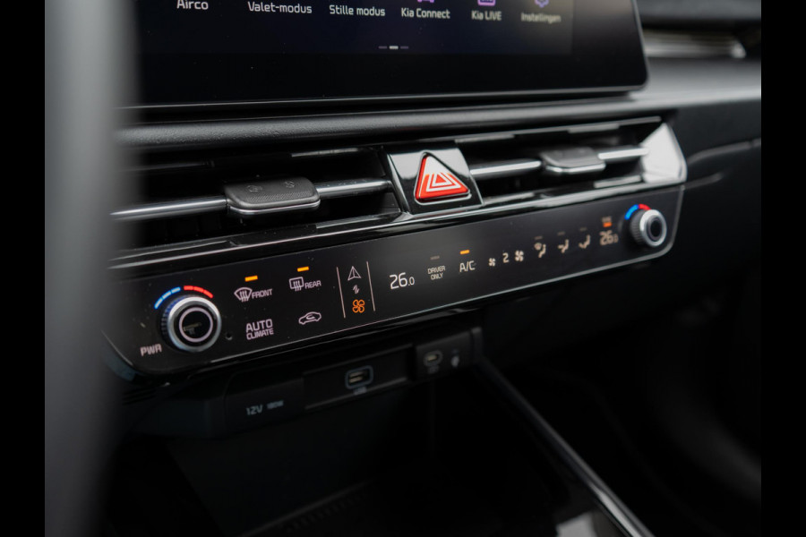 Kia Niro 1.6 GDi Hybrid ExecutiveLine | Schuifdak | Stoel en stuurverwarming |