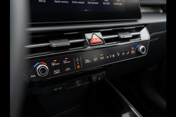 Kia Niro 1.6 GDi Hybrid ExecutiveLine | Schuifdak | Stoel en stuurverwarming |