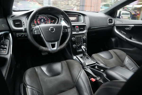 Volvo V40 2.0 T4 Business Sport R Design Stoelverw. Leer/Alcantara Digitale Teller Cruise PDC