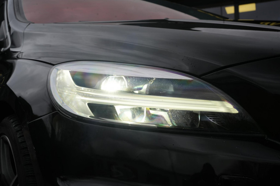 Volvo V40 2.0 T4 Business Sport R Design Stoelverw. Leer/Alcantara Digitale Teller Cruise PDC