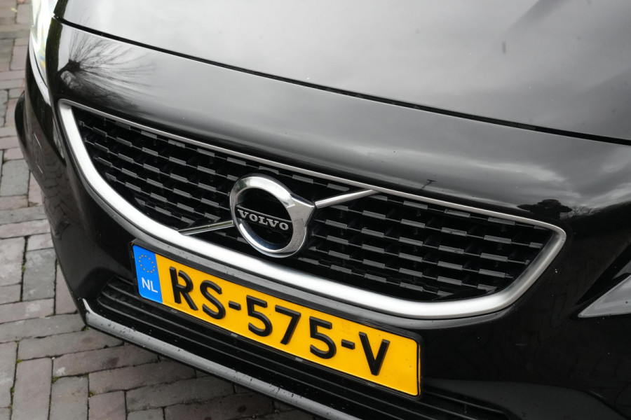 Volvo V40 2.0 T4 Business Sport R Design Stoelverw. Leer/Alcantara Digitale Teller Cruise PDC