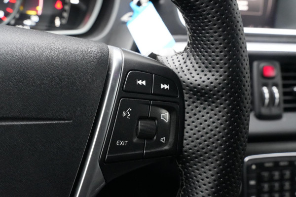 Volvo V40 2.0 T4 Business Sport R Design Stoelverw. Leer/Alcantara Digitale Teller Cruise PDC