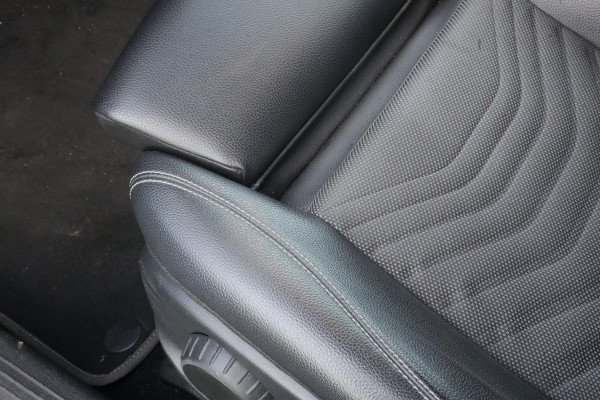 Mercedes-Benz A-Klasse 160 Ambient LED Leer/Stof Camera