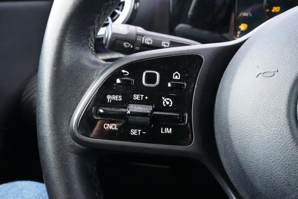 Mercedes-Benz A-Klasse 160 Ambient LED Leer/Stof Camera