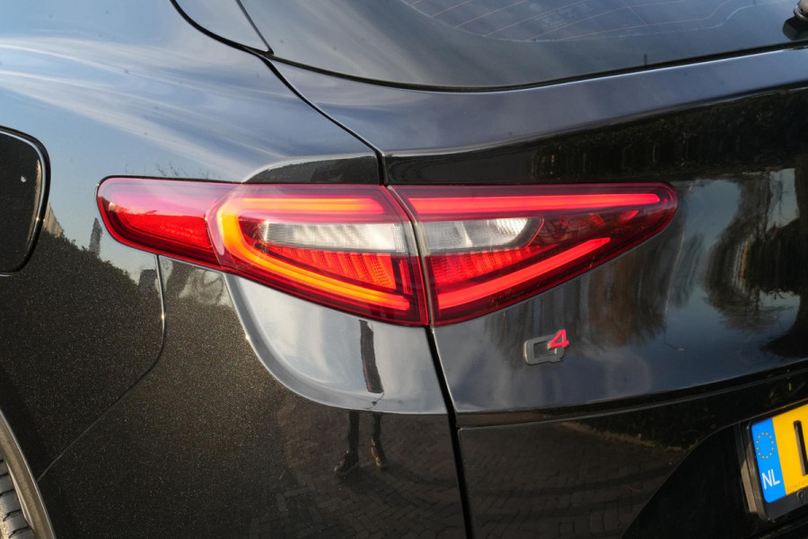 Alfa Romeo Stelvio 2.0 T AWD Super Keyless Leer Memory Stuurverw. DAB+ Camera