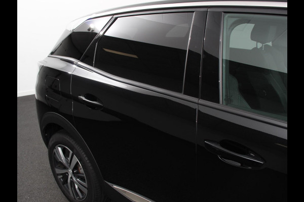 Peugeot 3008 1.2 PureTech Automaat Allure | Climate control | Adaptive cruise control | Camera | Parkeersensoren | Verwarmde voorstoelen | LED | Navigatie | Apple Carplay/ Android Auto