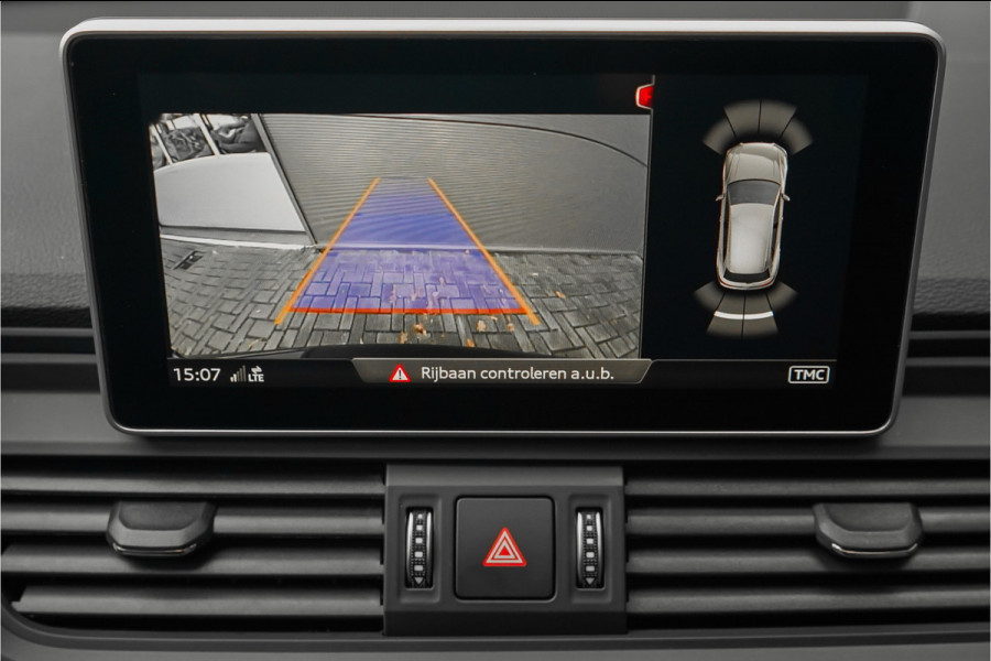 Audi Q5 50 TFSI e Quattro S Edition Pano Luchtvering Camera Trekhaak 22"