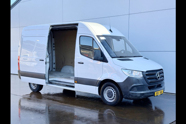 Mercedes-Benz Sprinter 314 2.2 CDI Automaat L2H2 MBUX Climate Control Cruise Control Carplay Camera