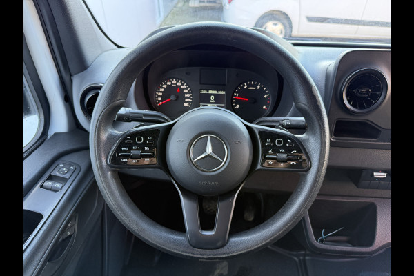 Mercedes-Benz Sprinter 314 2.2 CDI Automaat L2H2 MBUX Climate Control Cruise Control Carplay Camera