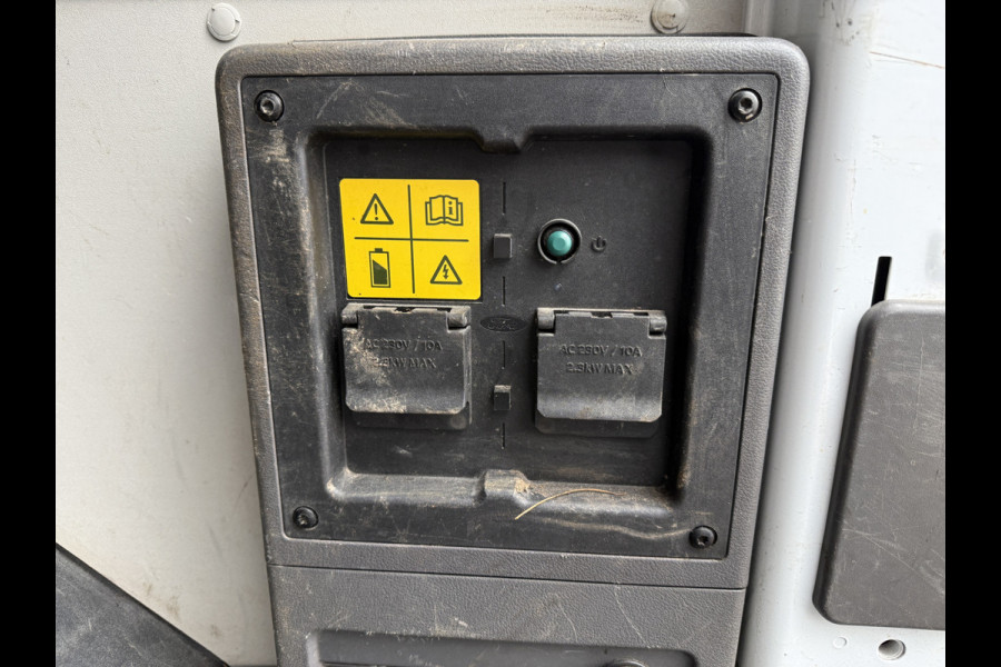 Ford E-Transit 68kWh 184PK L2H2 317km WLTP 97.0% (SOH) BEV Snelladen Climate Control Cruise Control Navigatie Carplay