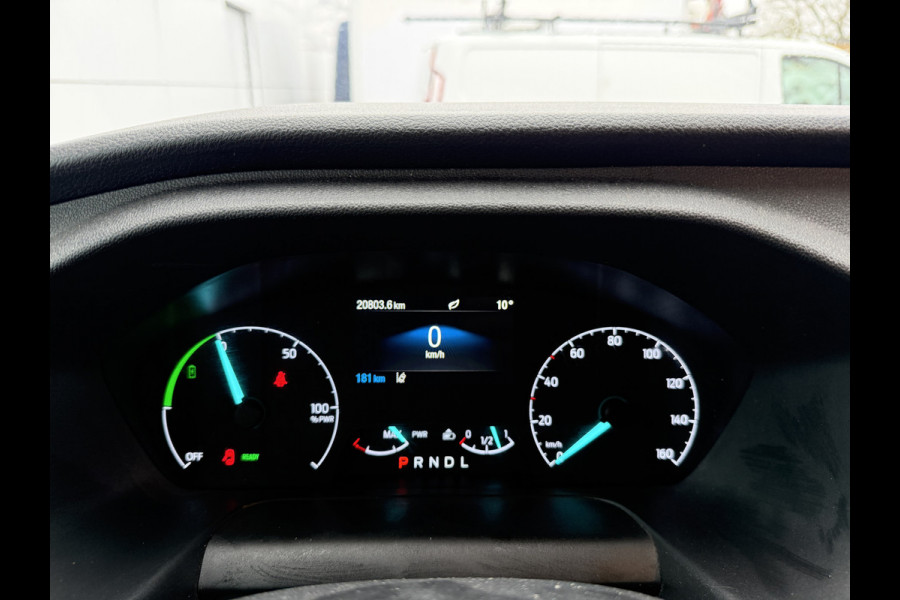 Ford E-Transit 68kWh 184PK L2H2 317km WLTP 97.0% (SOH) BEV Snelladen Climate Control Cruise Control Navigatie Carplay