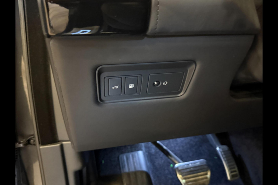 Land Rover Range Rover P400e Fifty|PANO|DEALER ONDERHOUDEN|INRUIL MOGELIJK