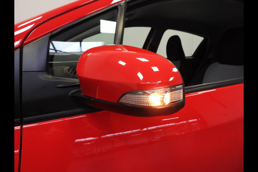 Toyota Yaris 1.5 Hybrid Active CAMERA/CLIMA/CRUISE/BLUETOOTH!