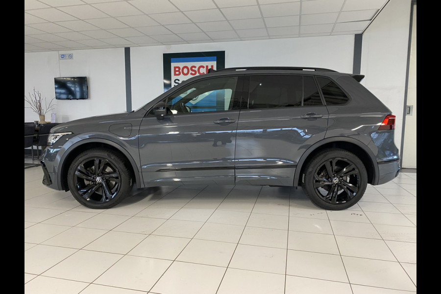 Volkswagen Tiguan 1.4 TSI eHybrid R-Line Business+Black style Panoramadak / Trekhaak /Carplay/ Leer/ Headup