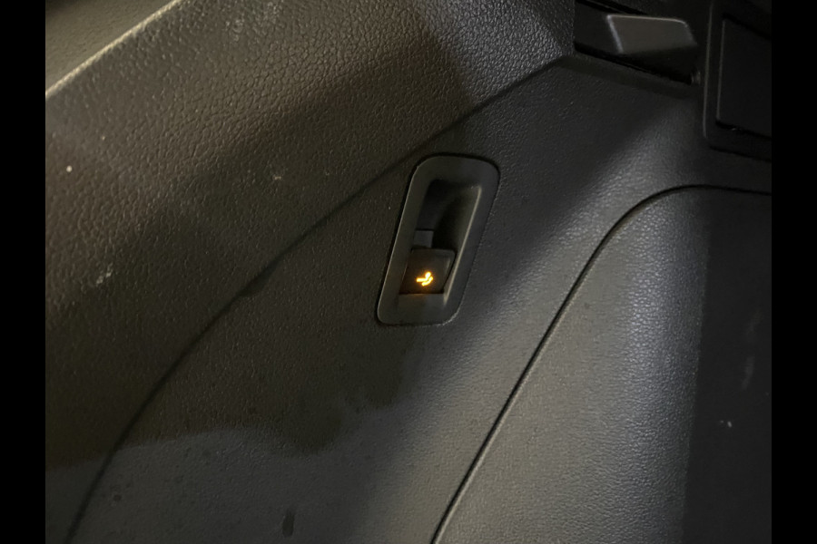 Volkswagen Tiguan 1.4 TSI eHybrid R-Line Business+Black style Panoramadak / Trekhaak /Carplay/ Leer/ Headup