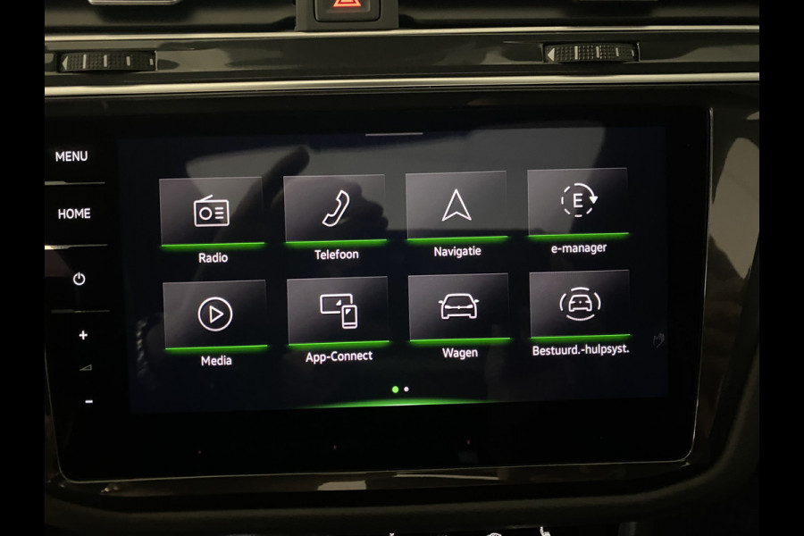 Volkswagen Tiguan 1.4 TSI eHybrid R-Line Business+Black style Panoramadak / Trekhaak /Carplay/ Leer/ Headup