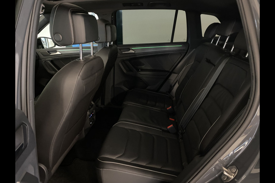 Volkswagen Tiguan 1.4 TSI eHybrid R-Line Business+Black style Panoramadak / Trekhaak /Carplay/ Leer/ Headup