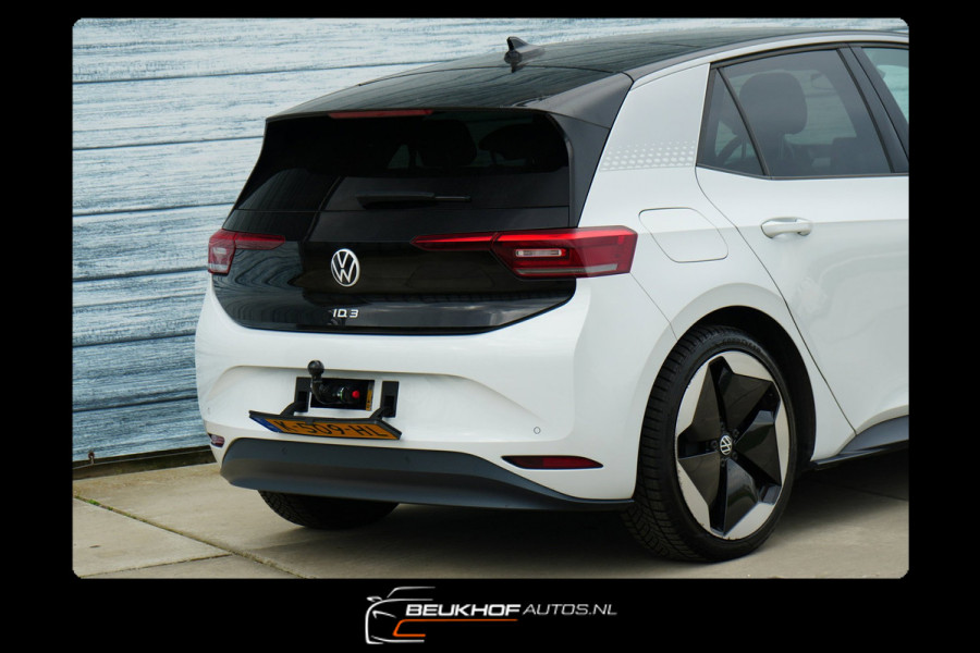 Volkswagen ID.3 First Max 58 kWh Trekhaak Pano Camera Soh93%