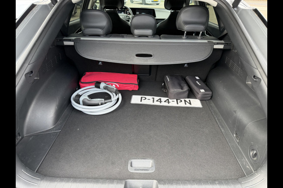 Kia Ev6 Plus 77.4 kWh SOH 100% | 1E EIGENAAR | ORIGINEEL NL AUTO | ELEKTRISCHE STOELEN MET GEHEUGEN | MERIDIAN AUDIO | CAMERA | ACC CRUISE | STOELVERWARMING VOOR + ACHTER | STUURWIELVERWARMING | LEDER | KIA GARANTIE T/M 05-2027