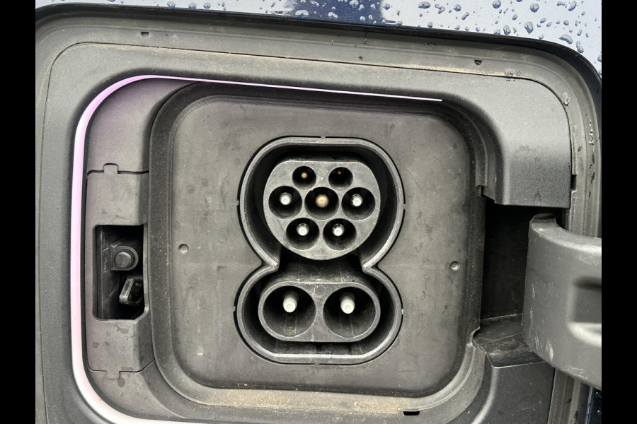 BMW i3 Basis 120Ah 42 kWh SOH 100% | 3-FASE LADER | WARMTEPOMP | ORIGINEEL NL AUTO MET NAP | DEALER ONDERHOUDEN | STOELVERWARMING | CAMERA | 12 MND BOVAG GARANTIE