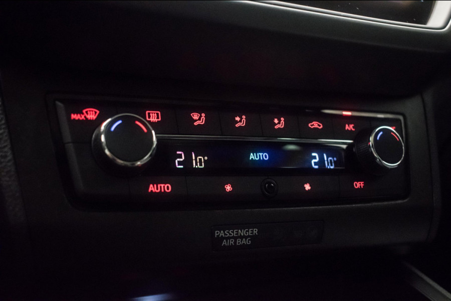 Seat Ibiza 1.0 TSI Limited Edition ORG NL [ Panoramadak Virtual Cockpit Full LED Camera Carplay FR Look Climate Control ]