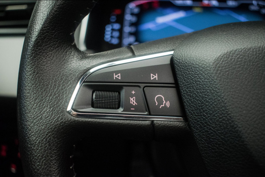 Seat Ibiza 1.0 TSI Limited Edition ORG NL [ Panoramadak Virtual Cockpit Full LED Camera Carplay FR Look Climate Control ]