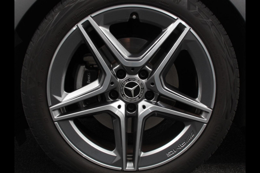 Mercedes-Benz A-Klasse 200 177pk Automaat MHEV AMG Line | Achteruitrij Camera | Verwarmde voorstoelen | Navigatie | LED | Climate control | Adaptive Cruise control | Parkeersensoren | Apple Carplay & Android Auto