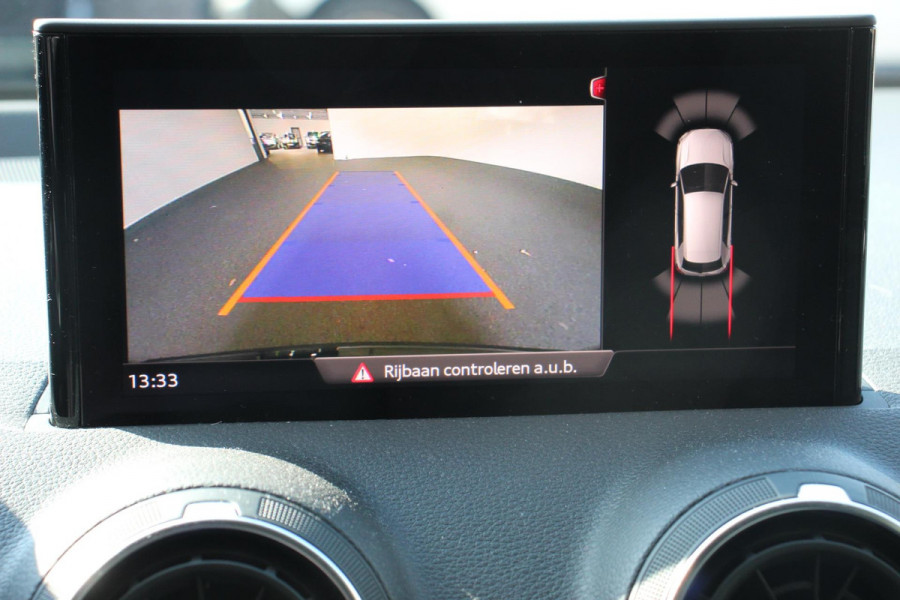 Audi Q2 35 TFSI 150pk S-tronic Prestige | Navigatie | Apple Carplay/Android Auto | Camera | Parkeersensoren | Adaptive Cruise Control | Elektrische achterklep |  Matrix LED-koplampen | Stoelverwarming | Getinte ramen