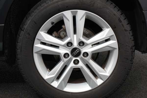 Audi Q2 35 TFSI 150pk S-tronic Prestige | Navigatie | Apple Carplay/Android Auto | Camera | Parkeersensoren | Adaptive Cruise Control | Elektrische achterklep |  Matrix LED-koplampen | Stoelverwarming | Getinte ramen