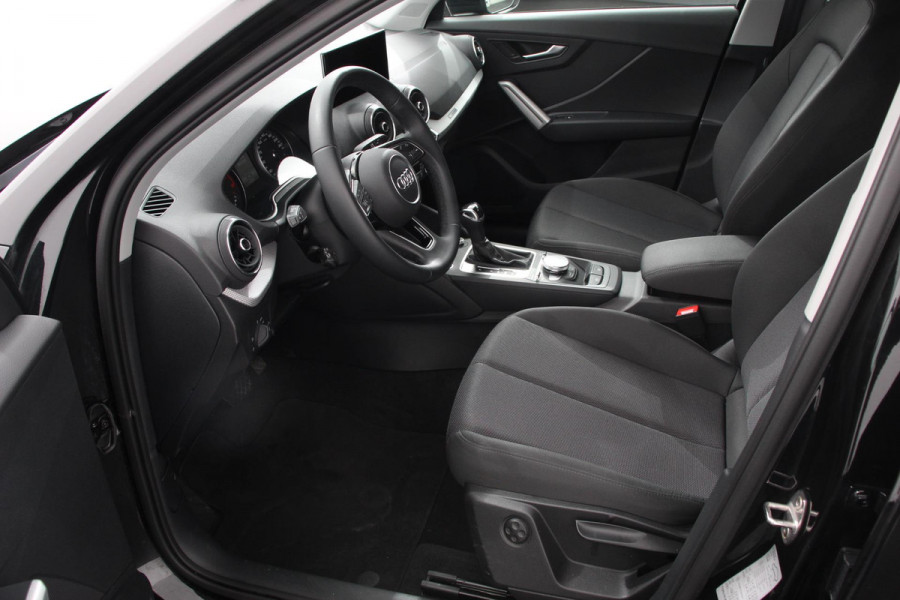 Audi Q2 35 TFSI 150pk S-tronic Prestige | Navigatie | Apple Carplay/Android Auto | Camera | Parkeersensoren | Adaptive Cruise Control | Elektrische achterklep |  Matrix LED-koplampen | Stoelverwarming | Getinte ramen
