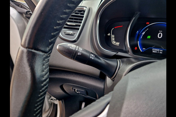 Renault Grand Scénic 1.5 dCi Intens 7p. - 110 Pk - Euro 6 - Navi - Airco - Cruise Control