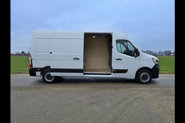 Renault Master T35 2.3 dCi 135 L3 H2 - 135 Pk - Euro 6 - Airco - Cruise Control