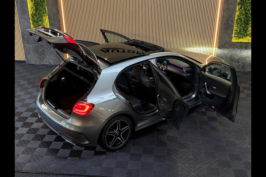 Mercedes-Benz A-Klasse 250 Premium Plus AMG |PANO|CAMERA|SFEERVERLICHTING|DEALER ONDERHOUDEN|CARPLAY|224PK|