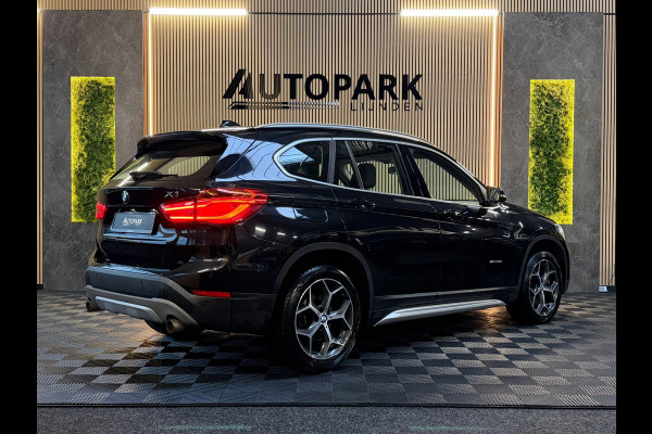 BMW X1 SDrive20i High Executive M-Sport NAP/LED/HuD/SFEERVERLICHTING/CAM/AUTOMAAT